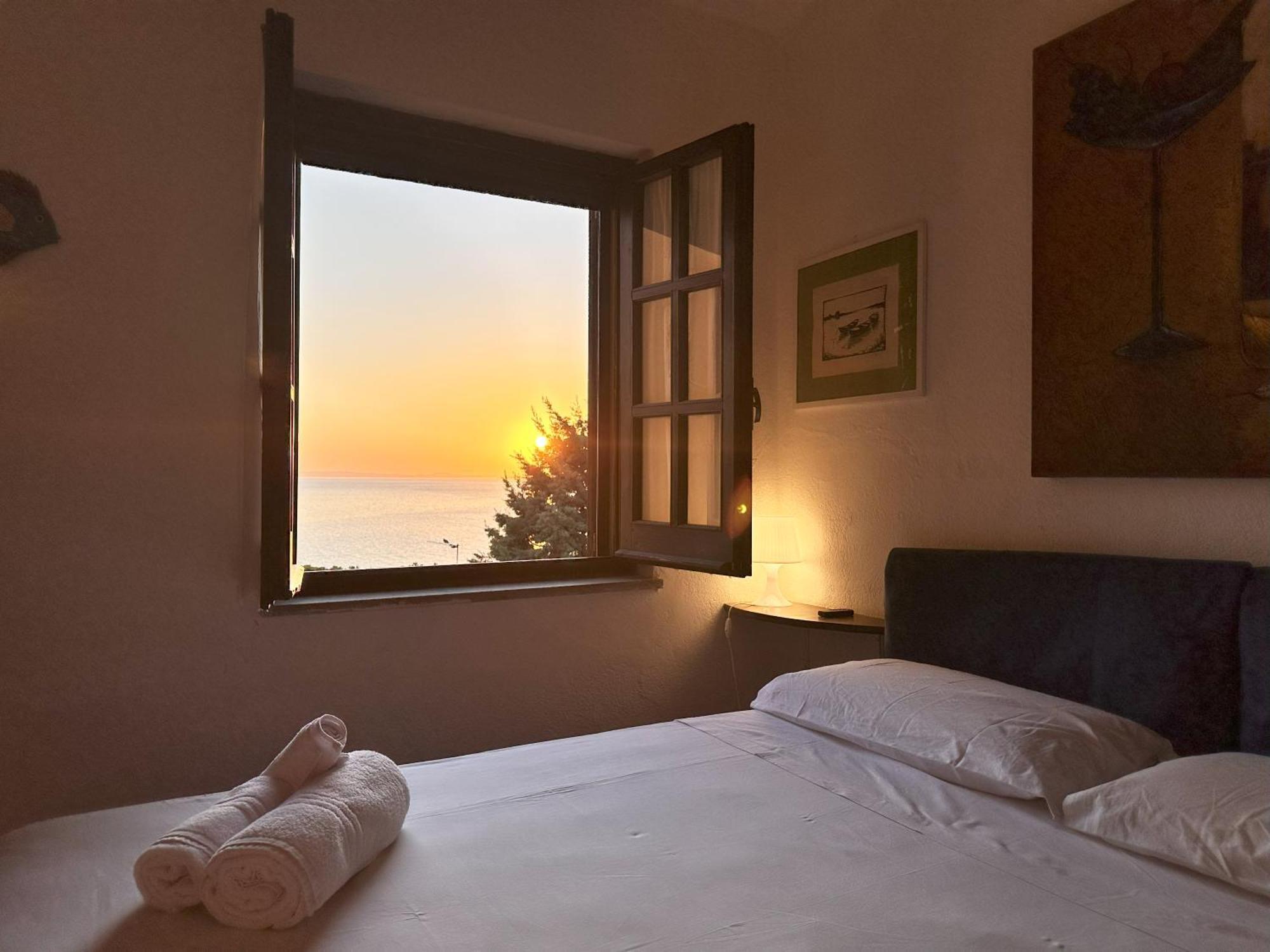 Appartamento Con Vista Mare A Terramala Terra Mala Екстериор снимка